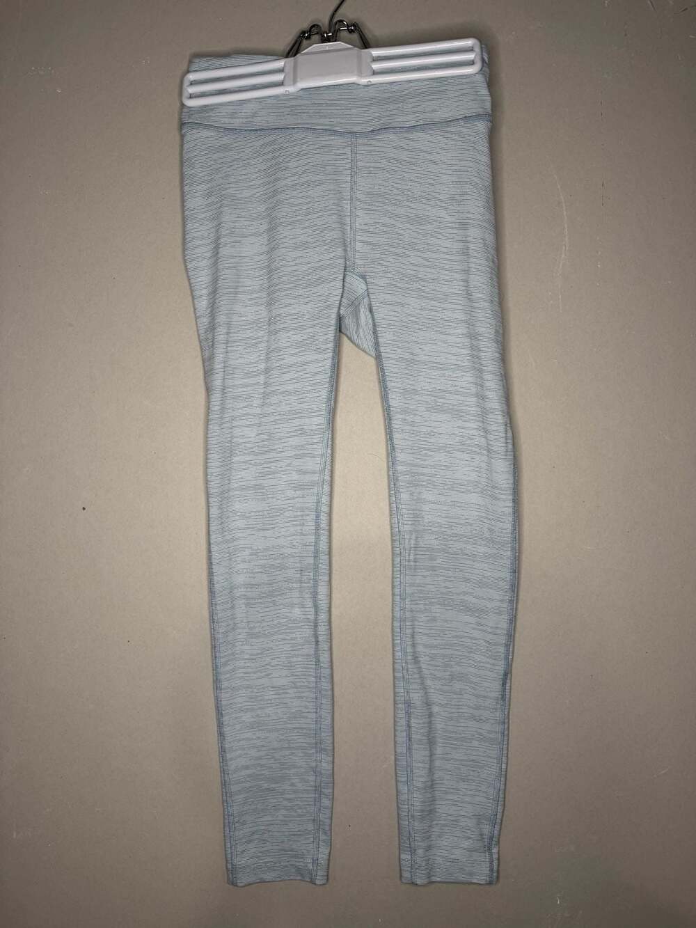 Outdoor Voices High-Rise Leggings in Light Blue Heathered Stripe, Size XS